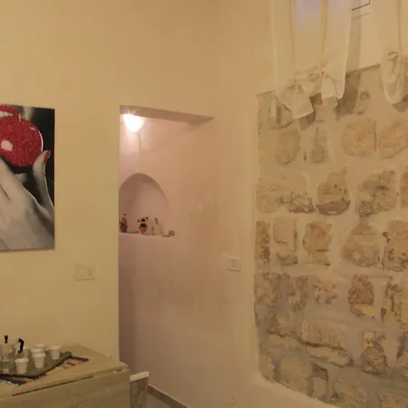 Casa Vacanza Centro Apartment *